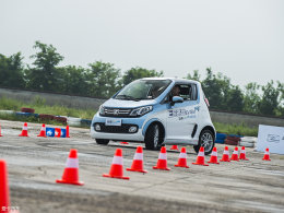 ��С������������ �����Լ���̩E200Pro