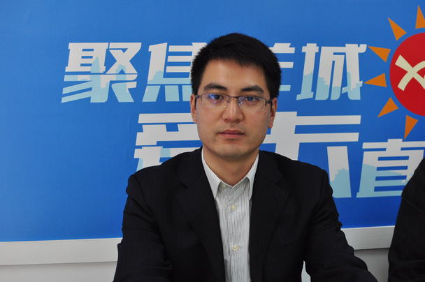 2013广州车展专访荣威高级经理丁秋平 2013广州车展专访荣威高级经理丁秋平