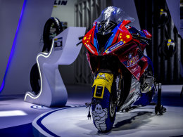 "��Ь"����Ҫ �����ֶ���Ʒ����Ħչ