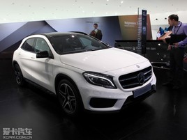 GLA2015 λռSUV