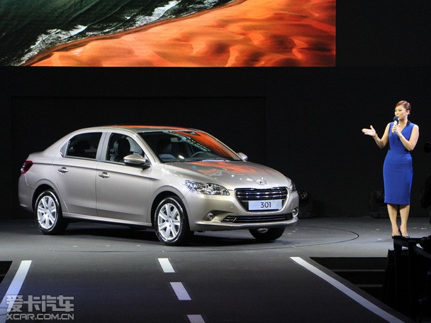 东风标致301亮相成都车展开启301之路