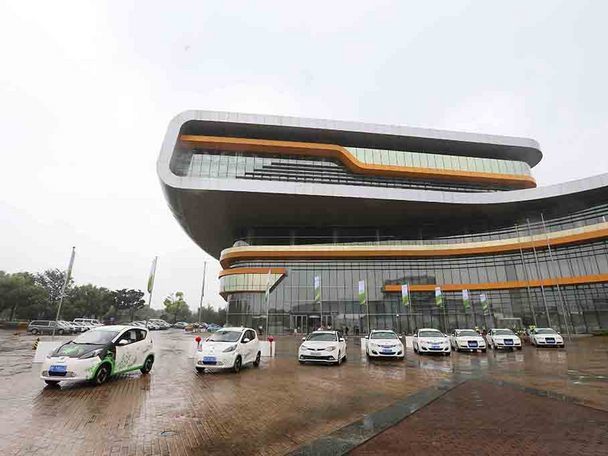 创新征程——2014年新能汽车万里行