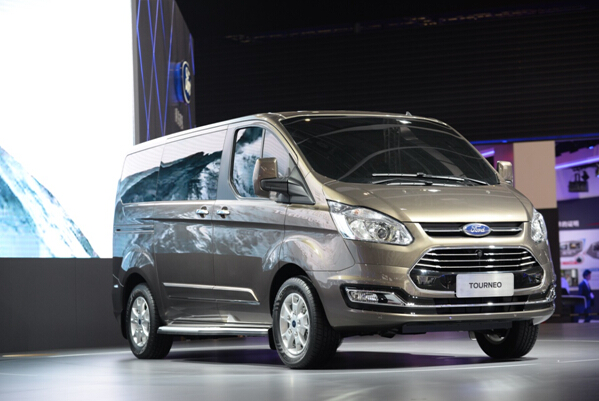 Ford Neotour 全新福特Tourneo高颜值 亮相上海车展-爱卡汽车
